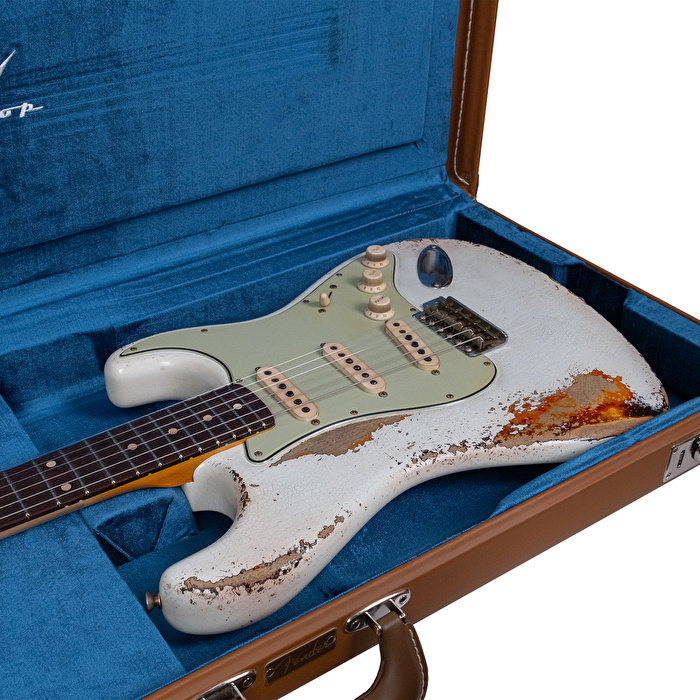 Fender Custom Shop Masterbuilt Andy Hicks 1961 Stratocaster Heavy Relic Olympic White Over 3 Ton Sunburst Elektro Gitar